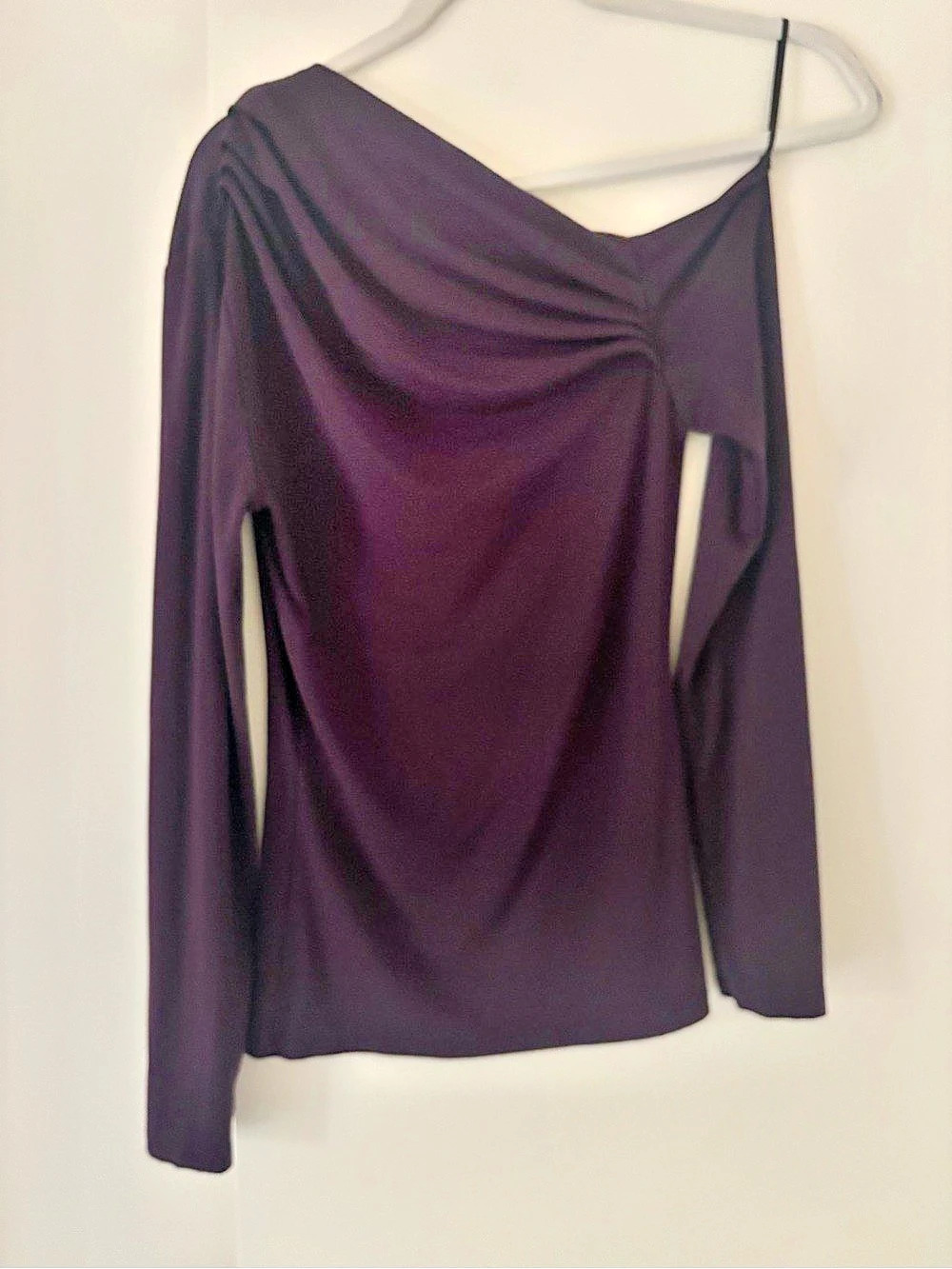 Aritzia Contour Long Sleeve Top in Purple Size Medium Like New